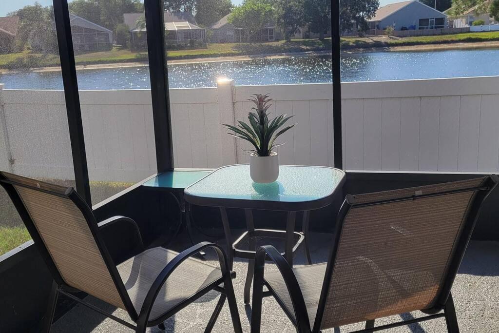Appartamento Our Sunset Getaway Riverview  Esterno foto
